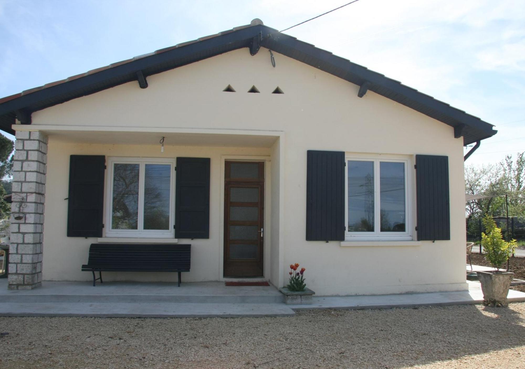 Gite Chez Mamie - 7 Personnes A Sainte Livrade Sur Lot Exterior foto